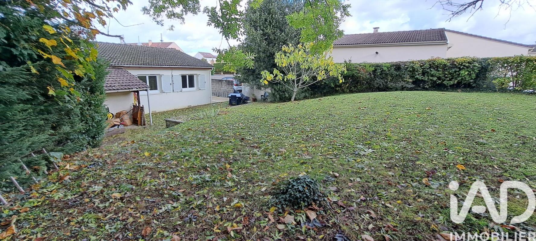 Maison 4 Pièce(s) Menucourt