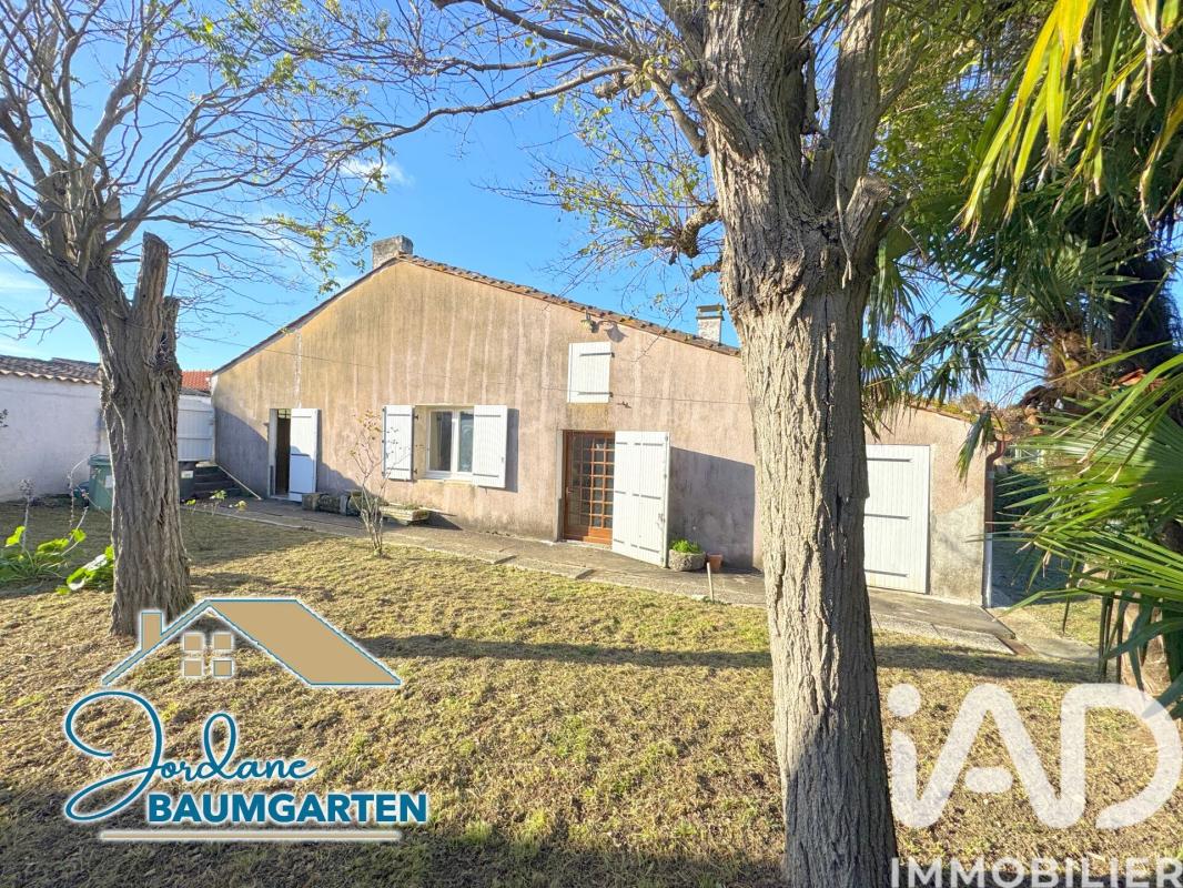 Maison 3 Pièce(s) Chenac-Saint-Seurin-d'Uzet