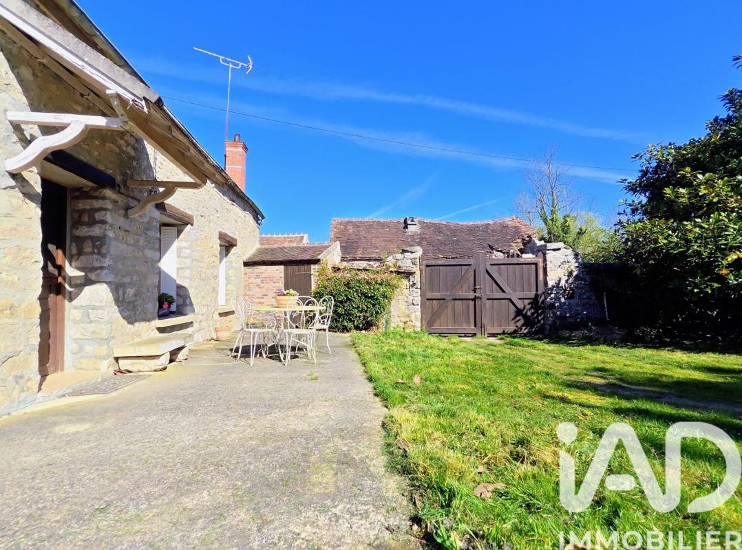 Propriété 6 Pièce(s) Nemours