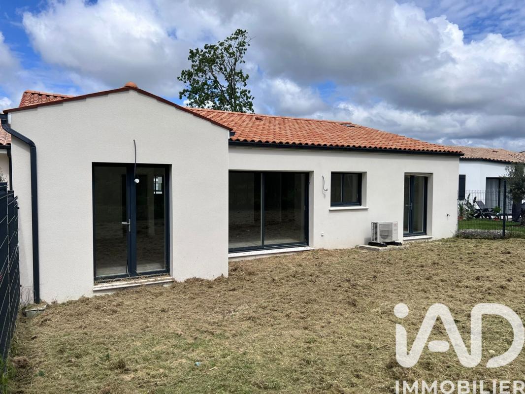 Maison 5 Pièce(s) Semussac