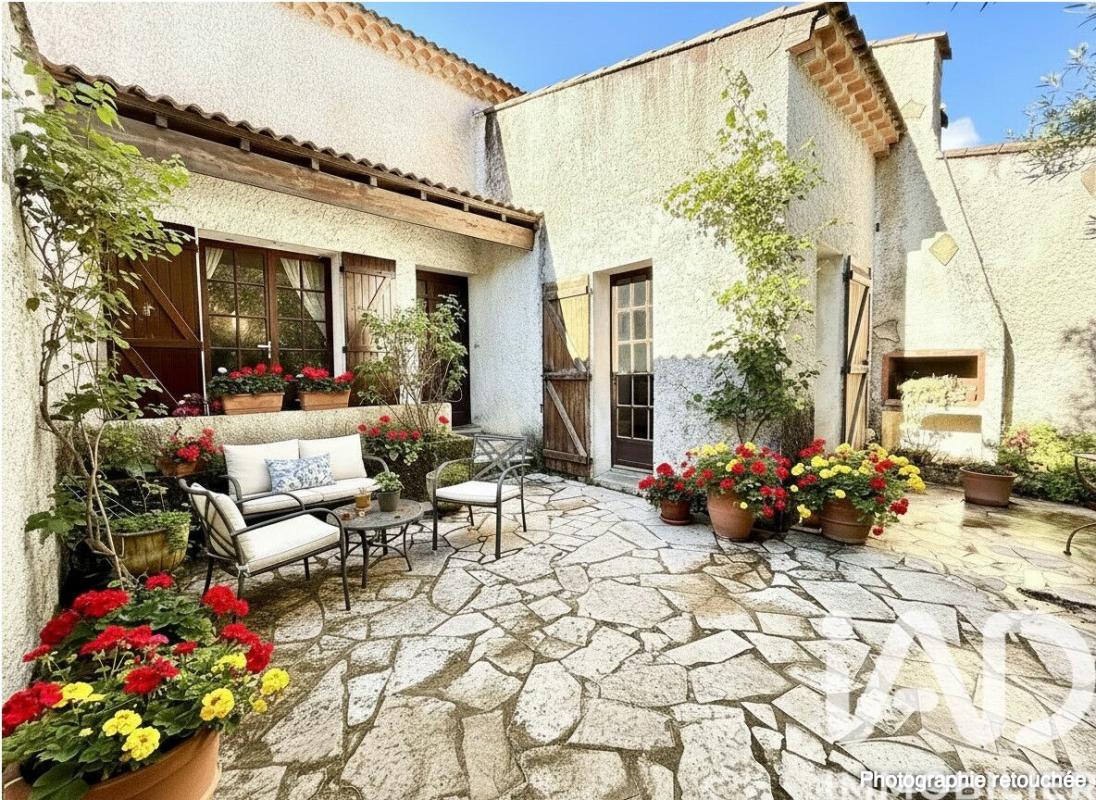 Maison 5 Pièce(s) Orange