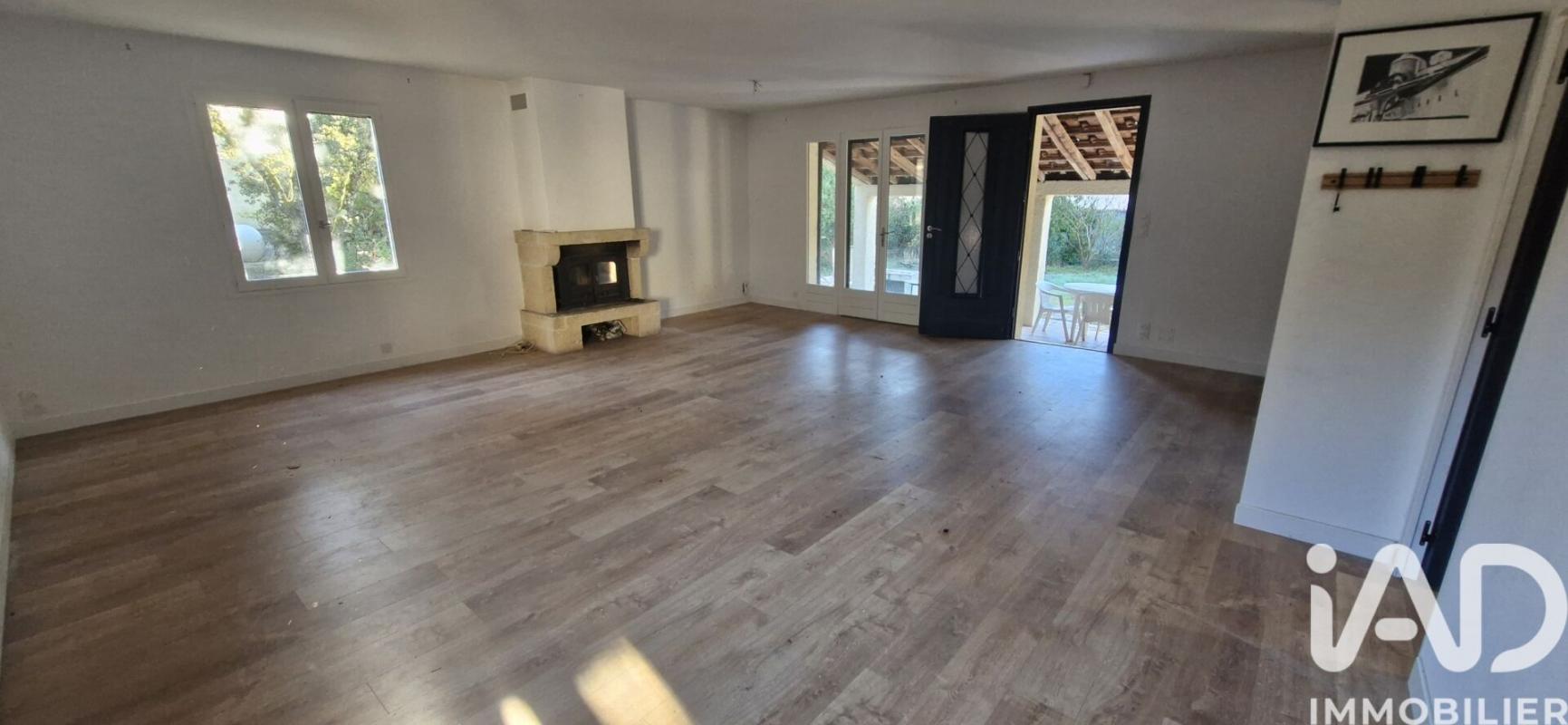 Maison 3 Pièce(s) Villevieille