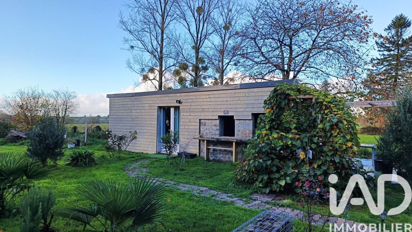 Maison 7 Pièce(s) La Trinité