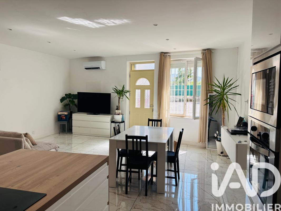 Maison 4 Pièce(s) Marseille 11eme Arrondissement