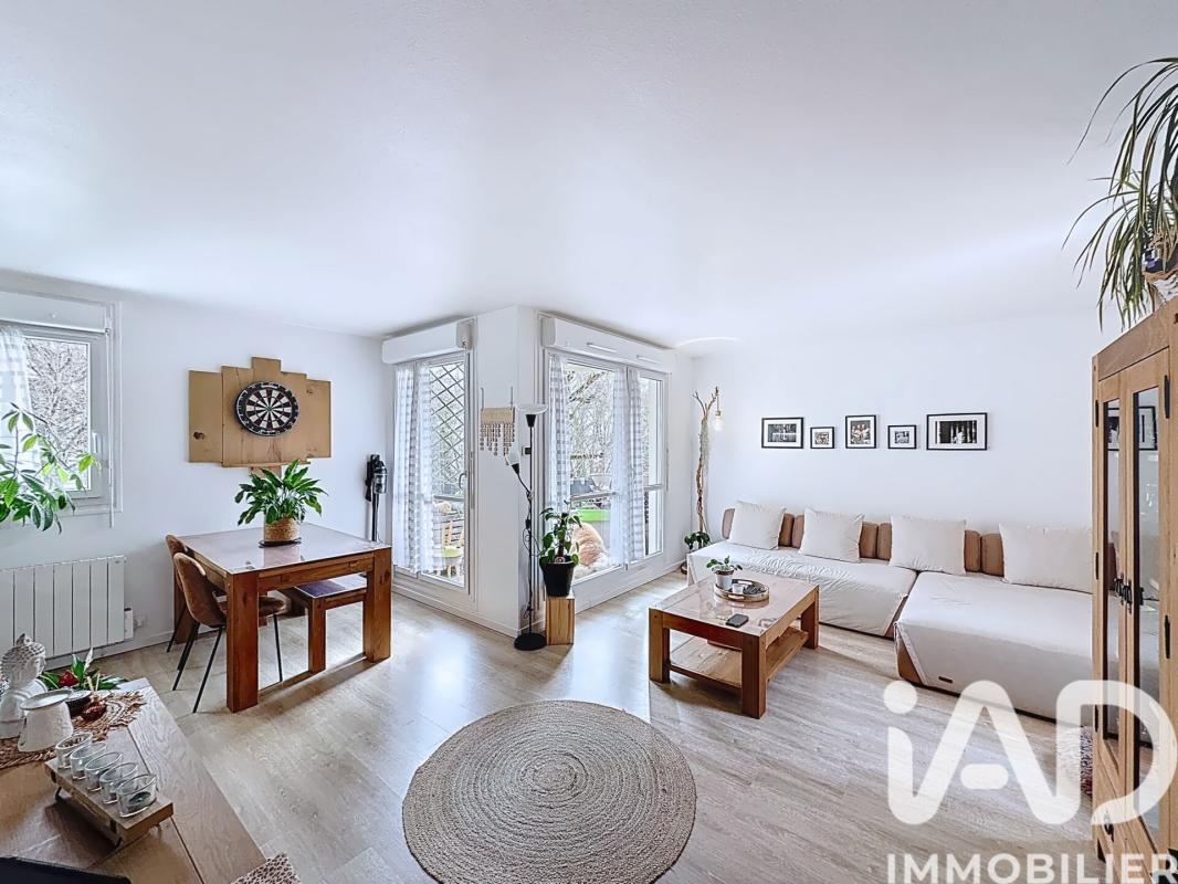 Appartement 4 Pièce(s) Montigny-le-Bretonneux