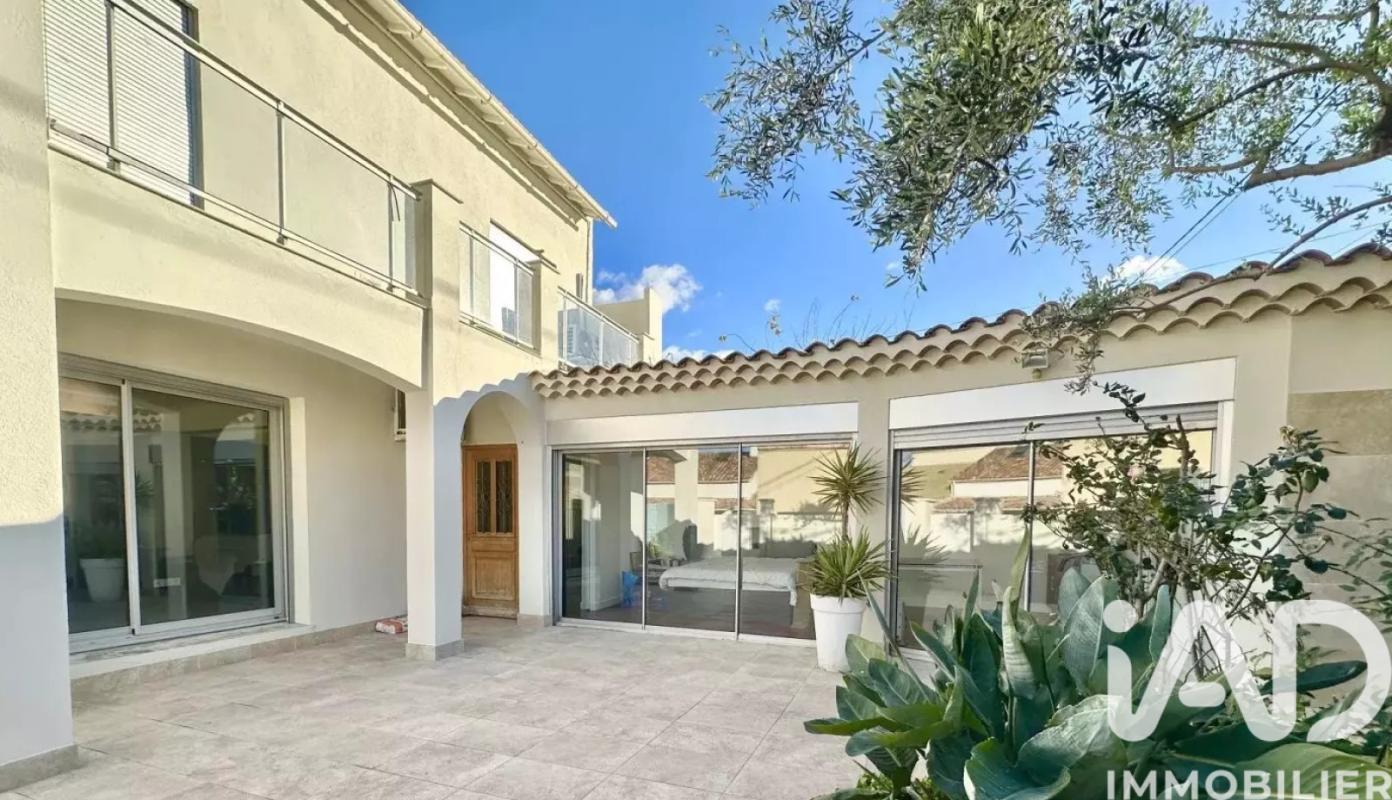 Maison 8 Pièce(s) Marseille 10eme Arrondissement