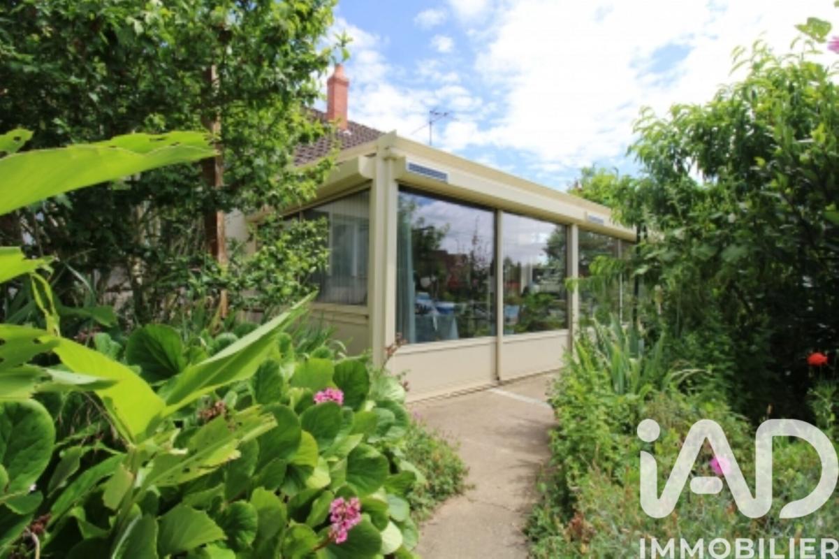 Pavillon 5 Pièce(s) Veuzain-sur-Loire