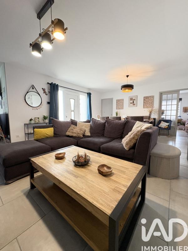 Maison 5 Pièce(s) Lecelles