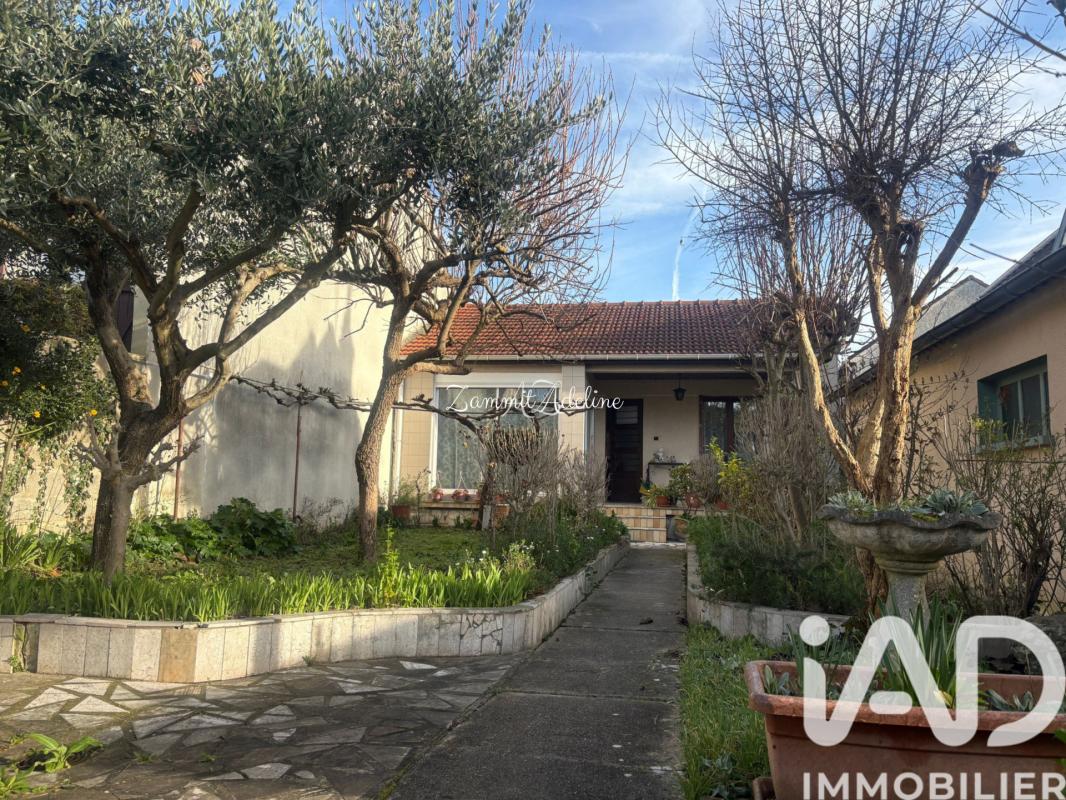 Maison 3 Pièce(s) Le Blanc-Mesnil