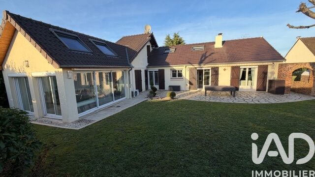 Maison traditionnelle 8 Pièce(s) Boissise-le-Roi