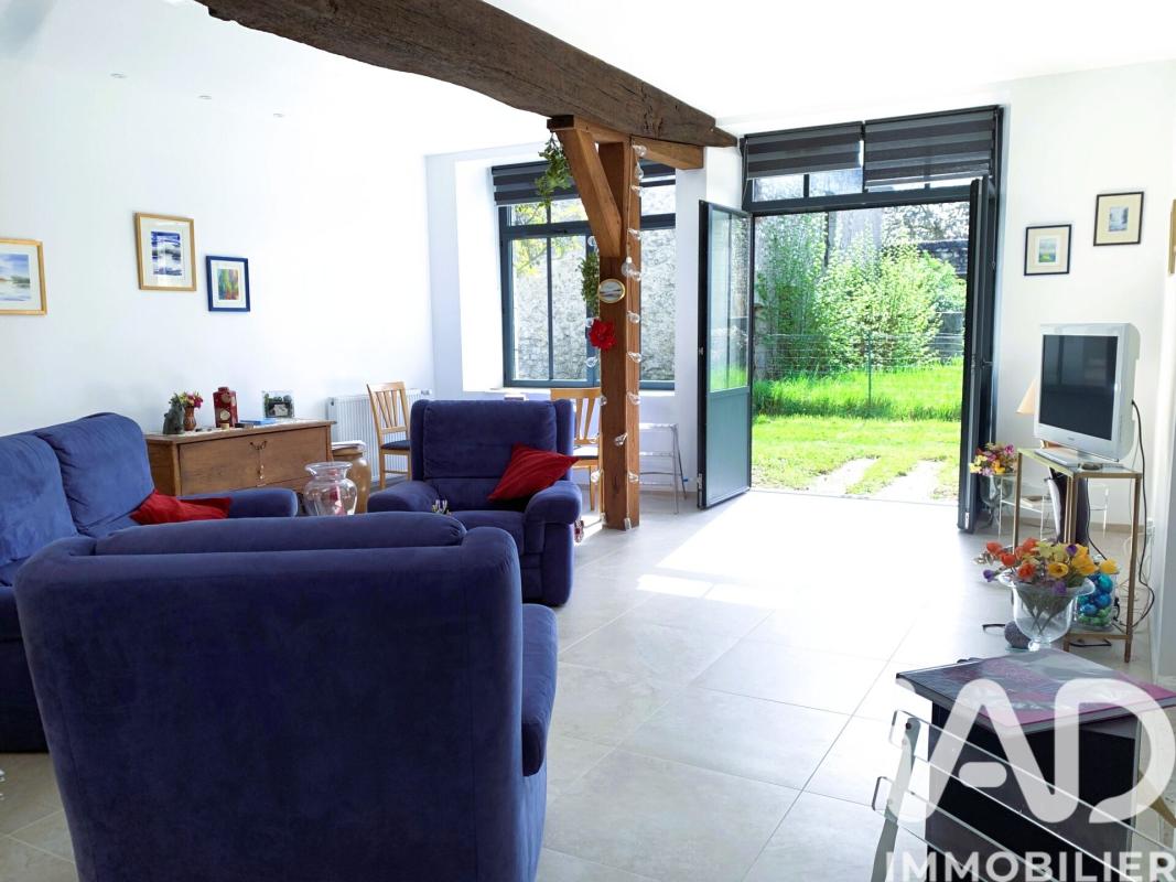 Maison longère 5 Pièce(s) Vineuil