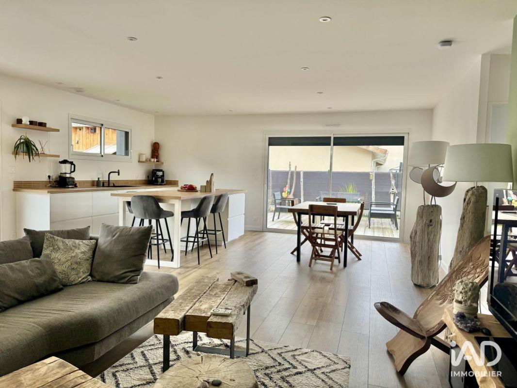 Maison 4 Pièce(s) Belin-Béliet