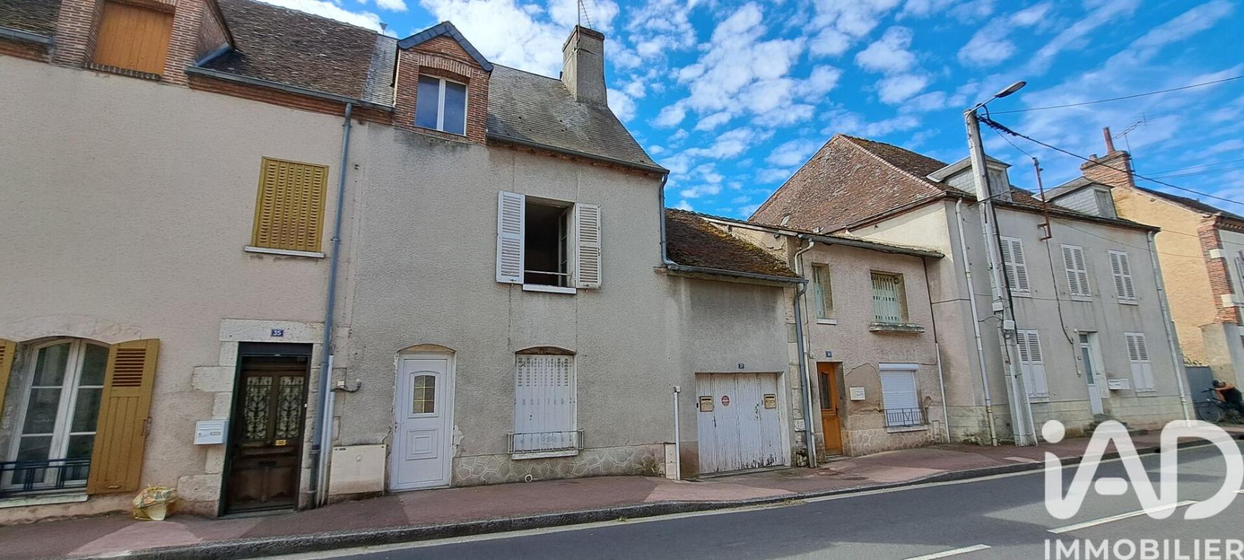 Maison de ville 9 Pièce(s) Sainte-Geneviève-des-Bois