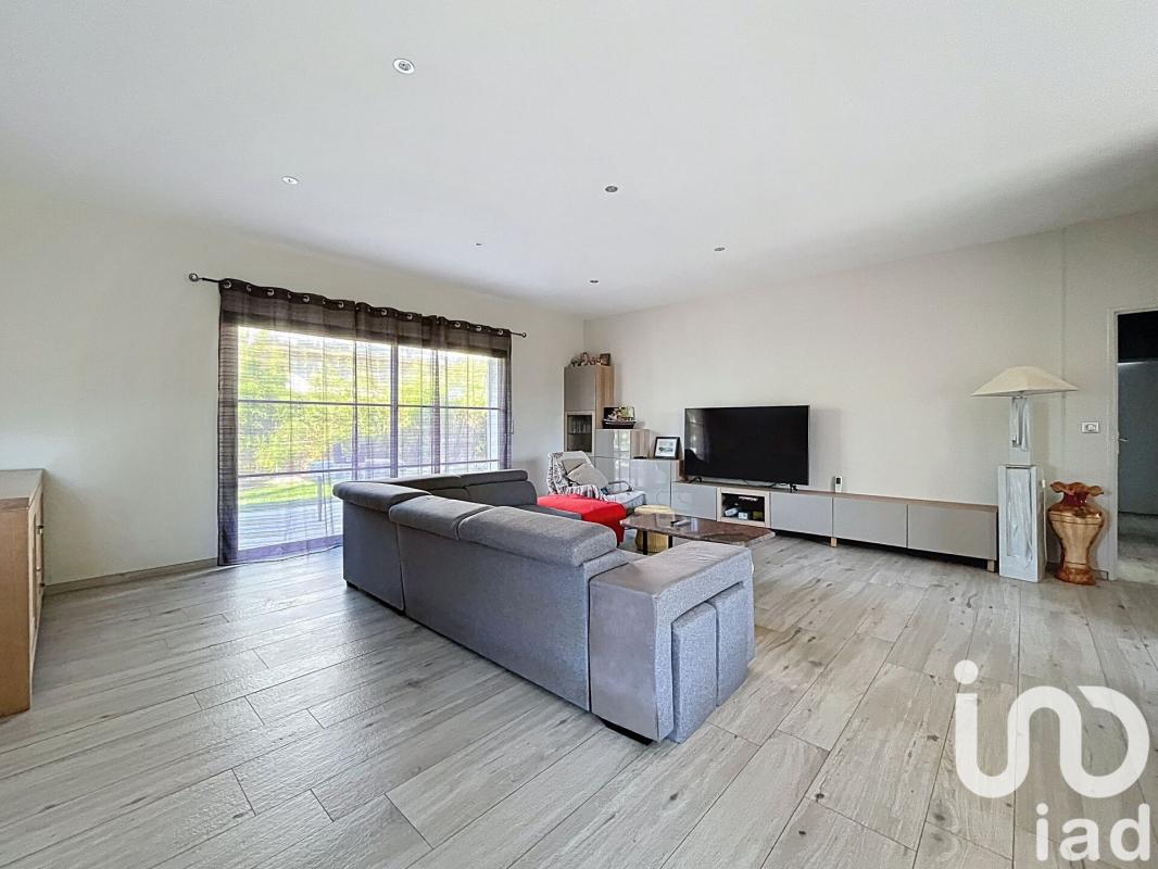 Maison 4 Pièce(s) Carbon-Blanc