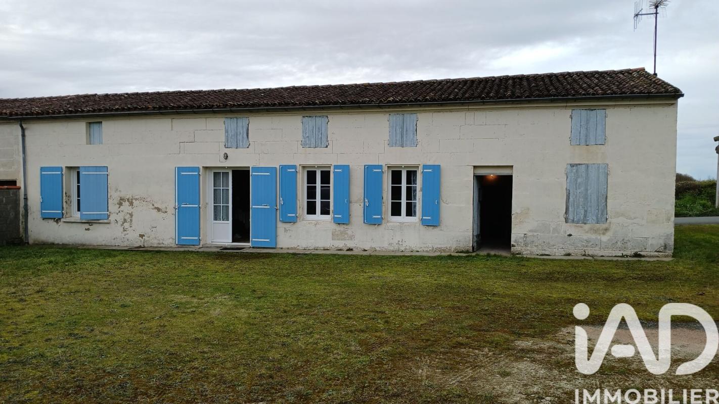 Maison 4 Pièce(s) Saint-Georges-des-Coteaux