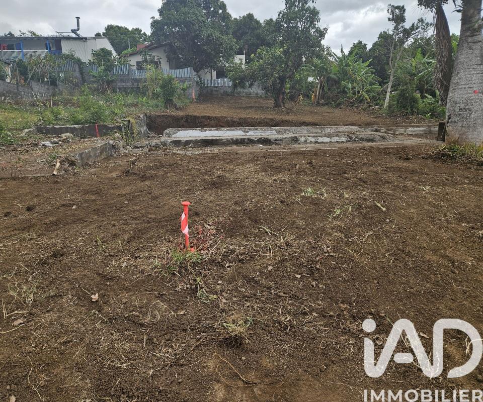 Terrain  Saint-Denis