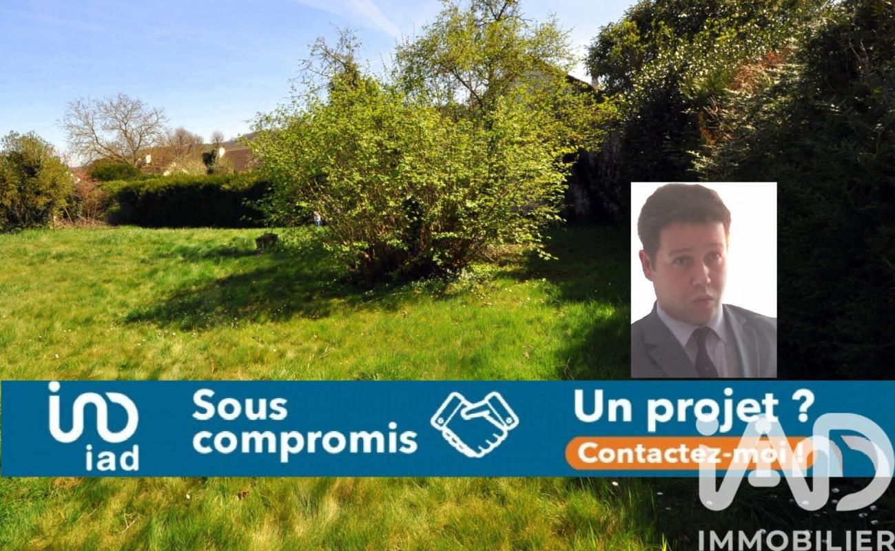 Terrain  Saint-Chéron