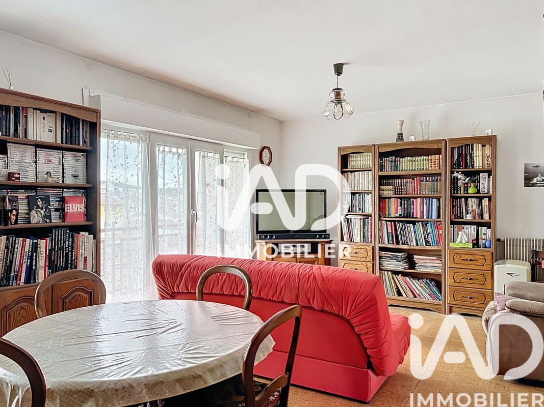 Appartement 3 Pièce(s) Salon-de-Provence