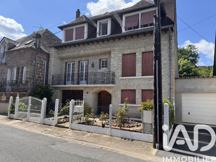 Maison de ville 7 Pièce(s) Objat