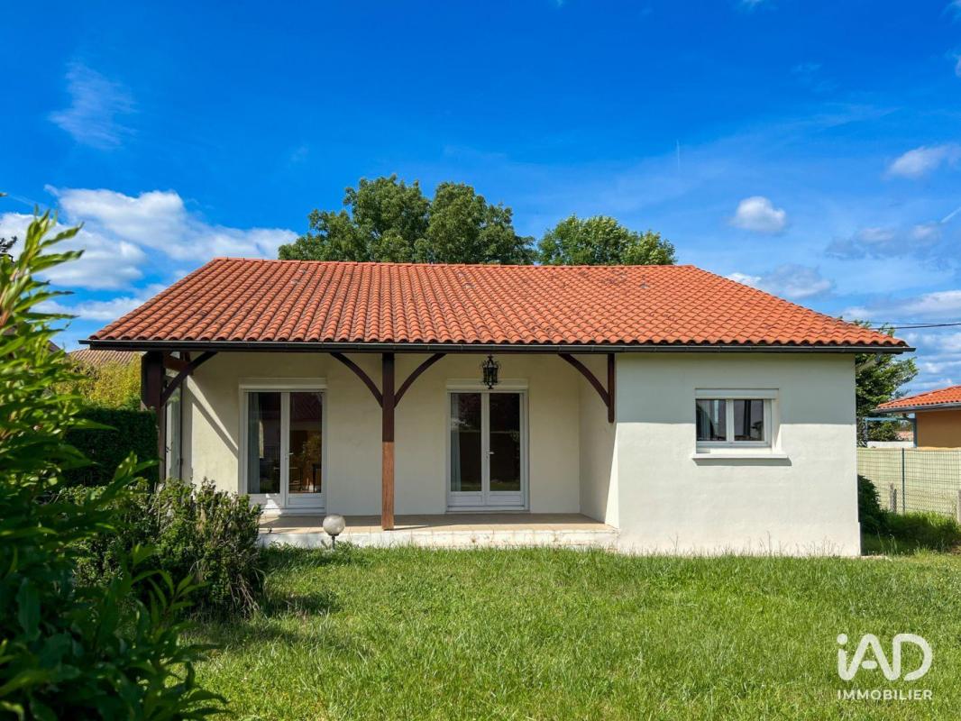 Maison 3 Pièce(s) Carbon-Blanc