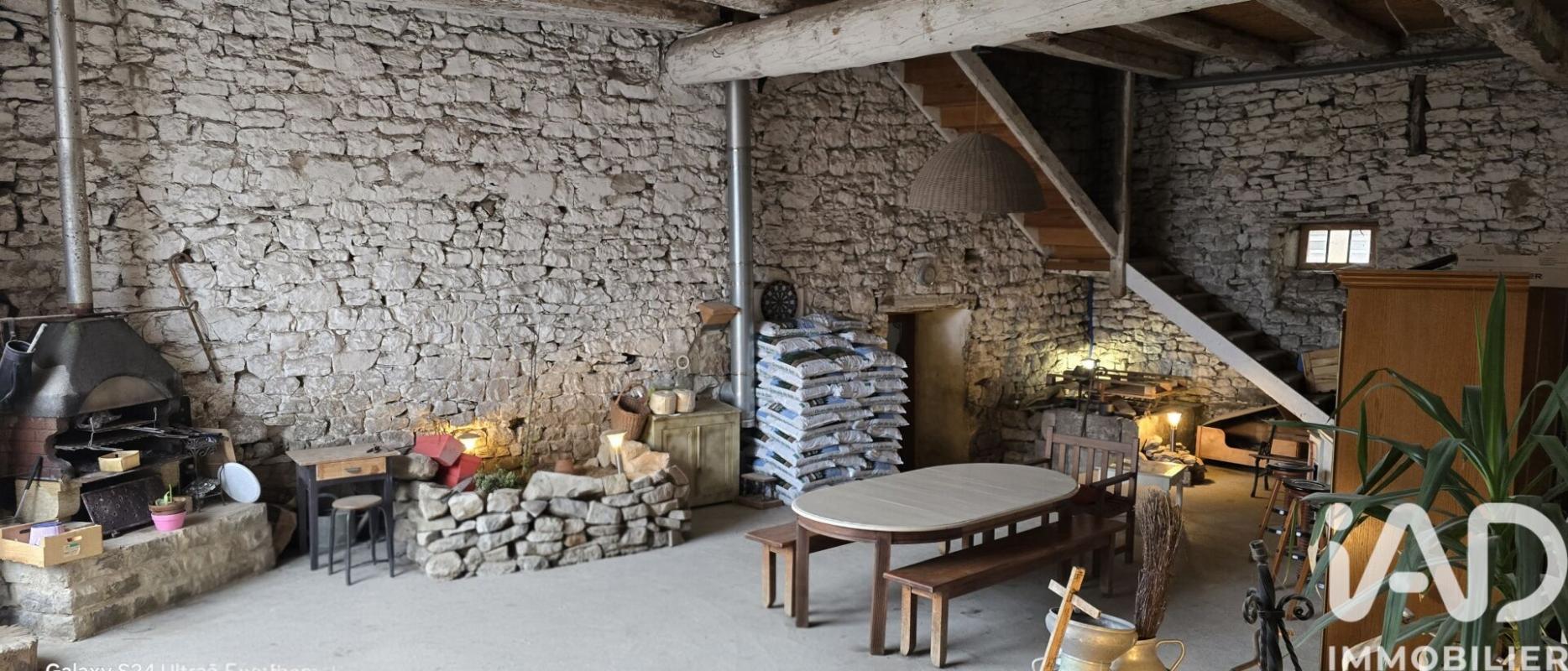 Maison de village 8 Pièce(s) Sévérac d'Aveyron