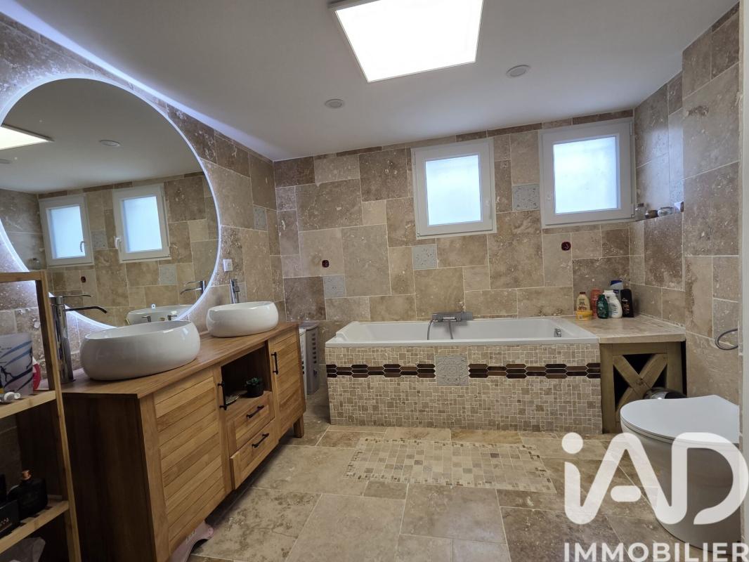 Maison 6 Pièce(s) Sainte-Maure-de-Touraine