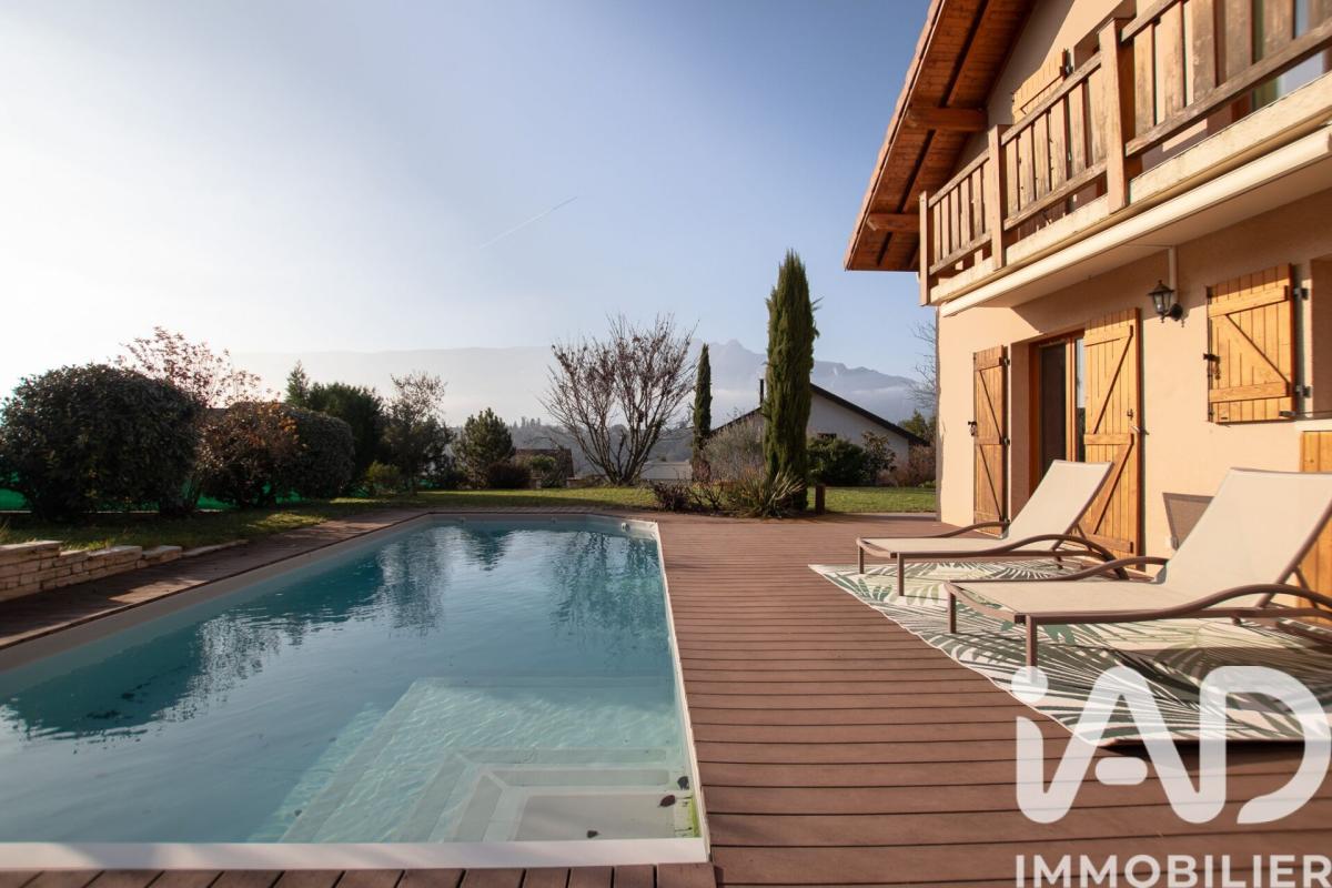 Maison 7 Pièce(s) Aix-les-Bains