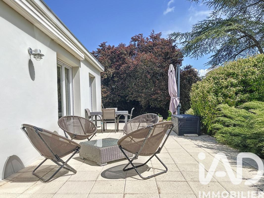 Maison traditionnelle 5 Pièce(s) Charron