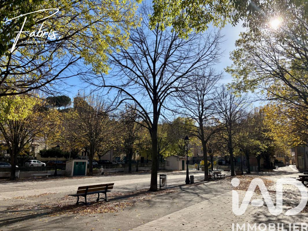 Appartement 3 Pièce(s) Roquevaire