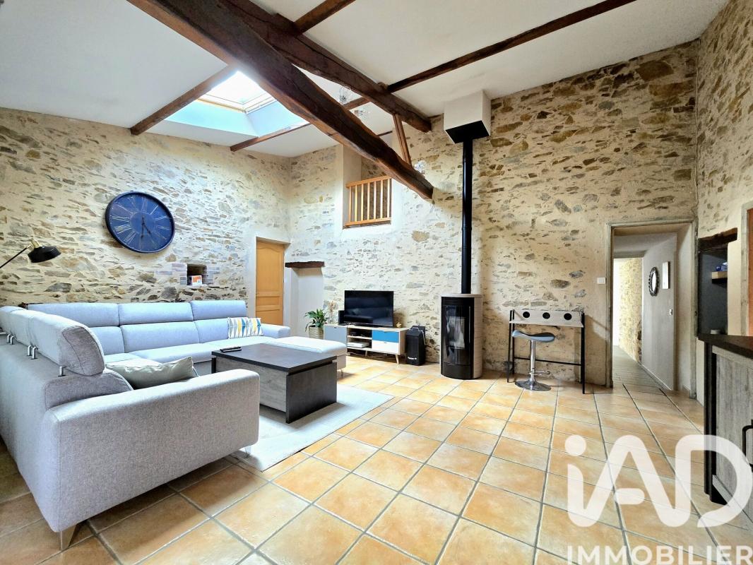 Maison 6 Pièce(s) La Merlatière