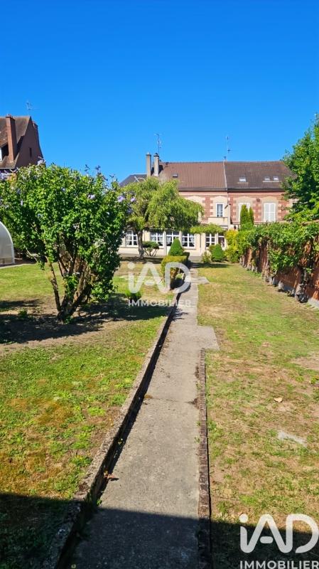 Maison de ville 9 Pièce(s) Compiègne