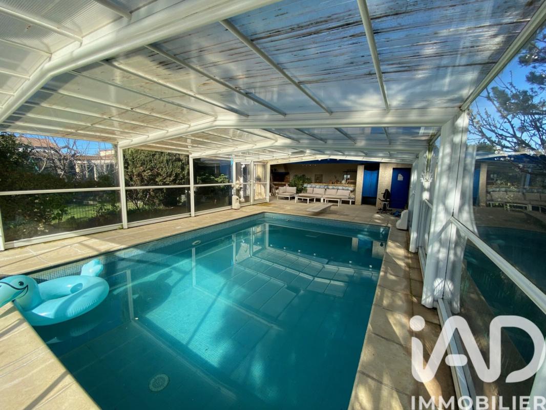 Maison traditionnelle 9 Pièce(s) Bédarrides