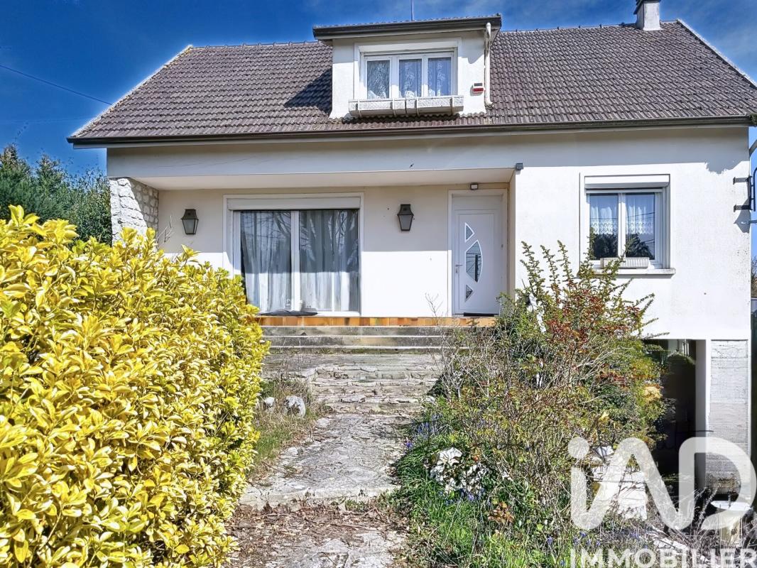 Maison 7 Pièce(s) Donnemarie-Dontilly