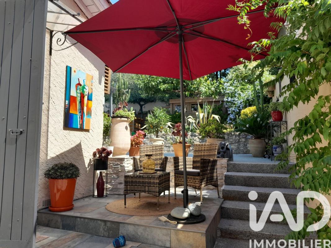 Maison 6 Pièce(s) Nîmes