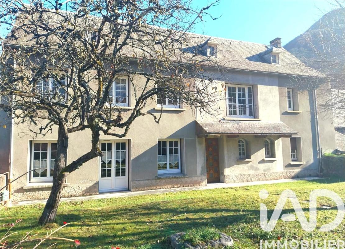 Maison 7 Pièce(s) Sarrancolin