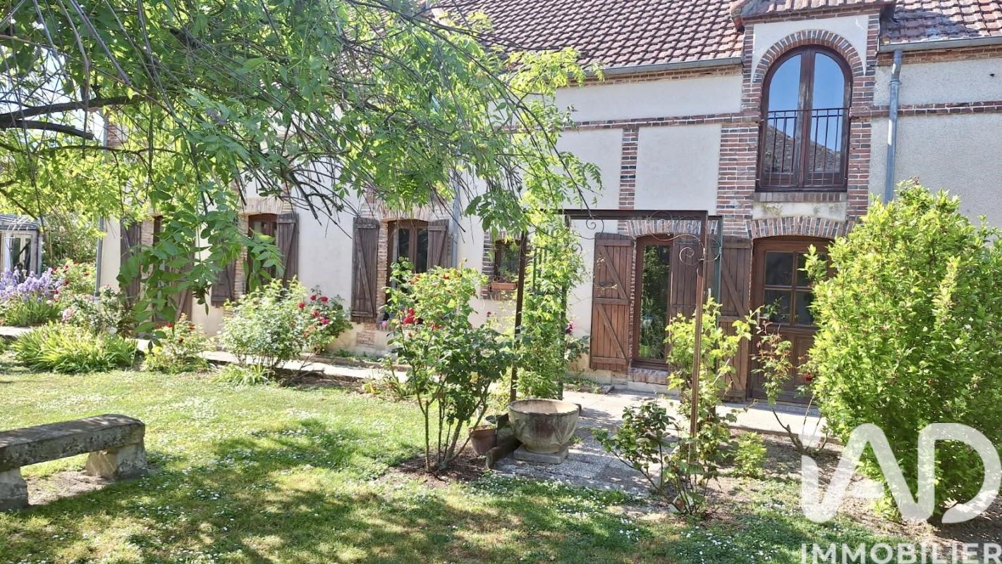 Maison longère 8 Pièce(s) Bagneux