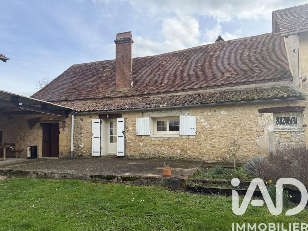 Maison longère 7 Pièce(s) Saint-Germain-et-Mons