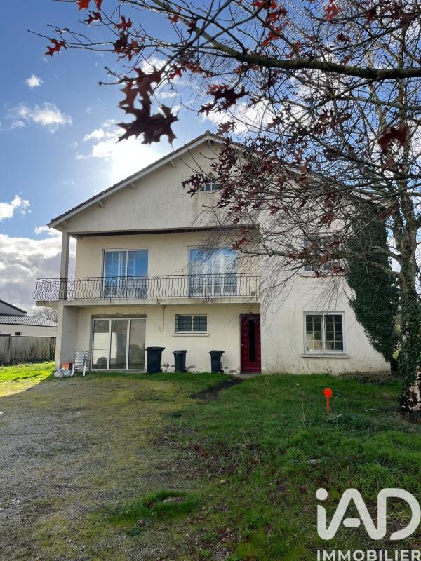 Maison 9 Pièce(s) Bournezeau