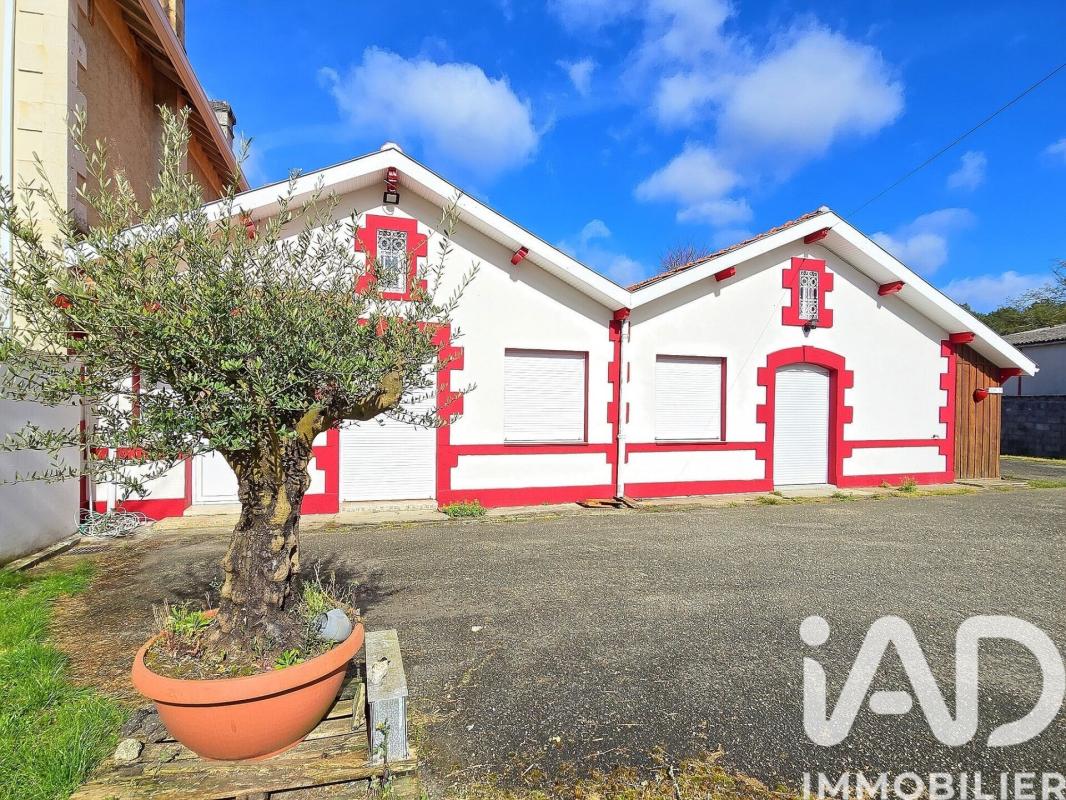 Maison 4 Pièce(s) Salles