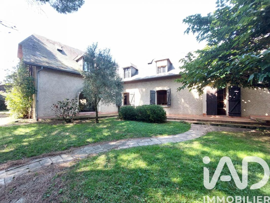 Maison 10 Pièce(s) Barbazan-Debat