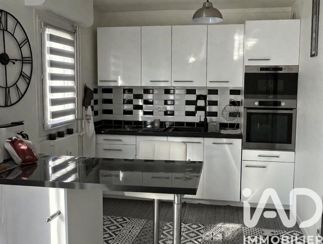 Appartement 2 Pièce(s) Saint-Ouen-l'Aumône