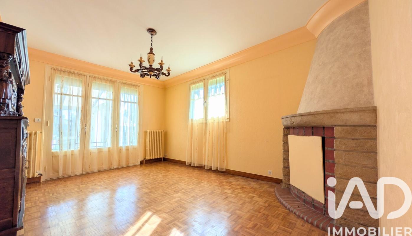 Maison 5 Pièce(s) Locminé