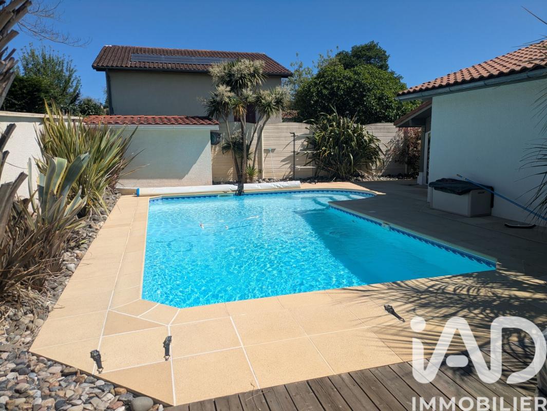 Maison 5 Pièce(s) Bas-Mauco