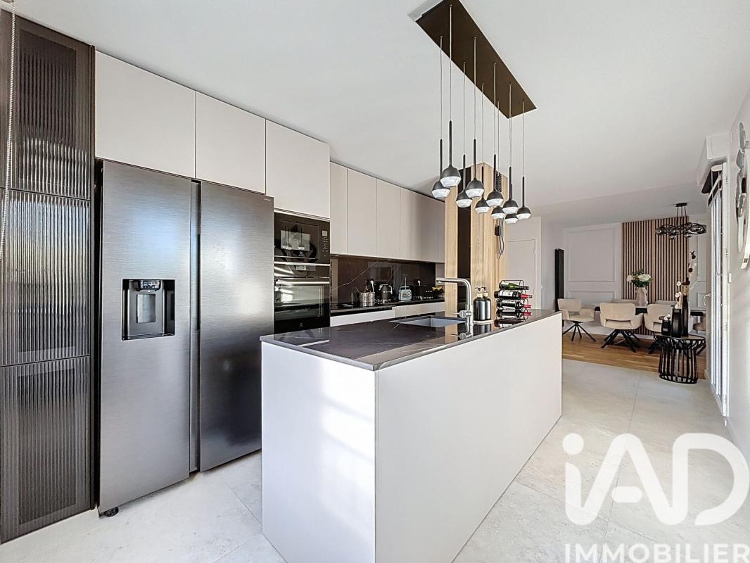 Appartement 4 Pièce(s) Clamart