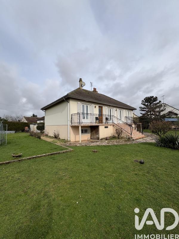 Maison 7 Pièce(s) Saint-Florent-sur-Cher