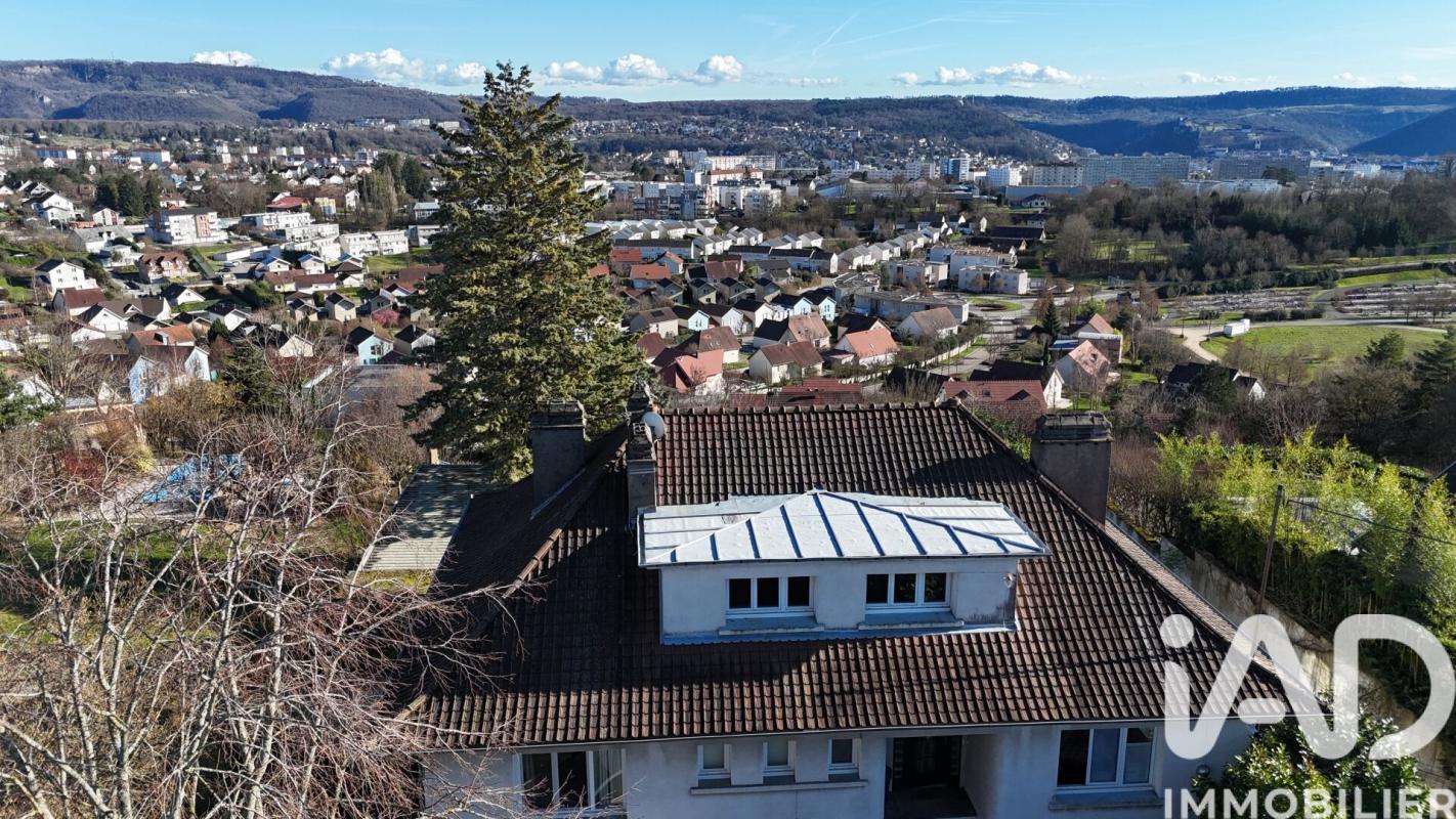 Appartement 7 Pièce(s) Besançon