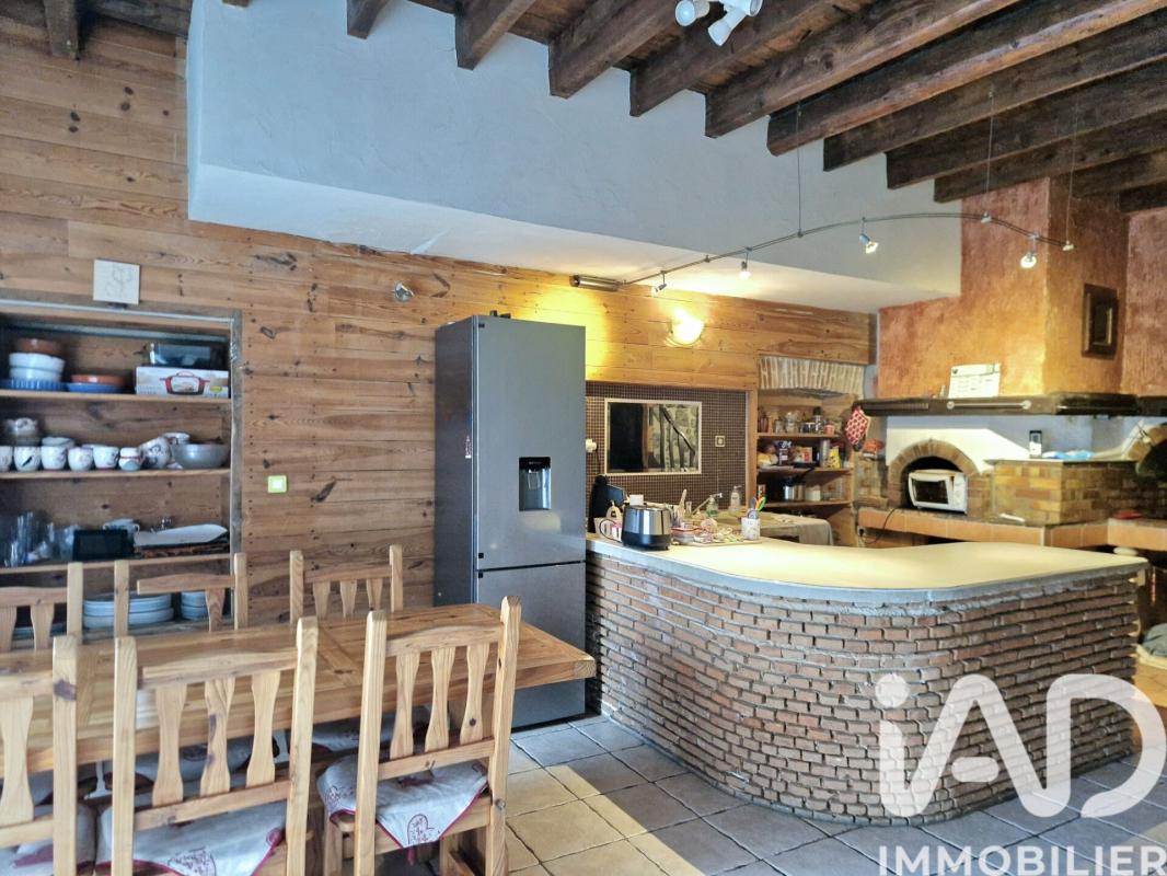 Maison de ville 4 Pièce(s) Entre-deux-Guiers