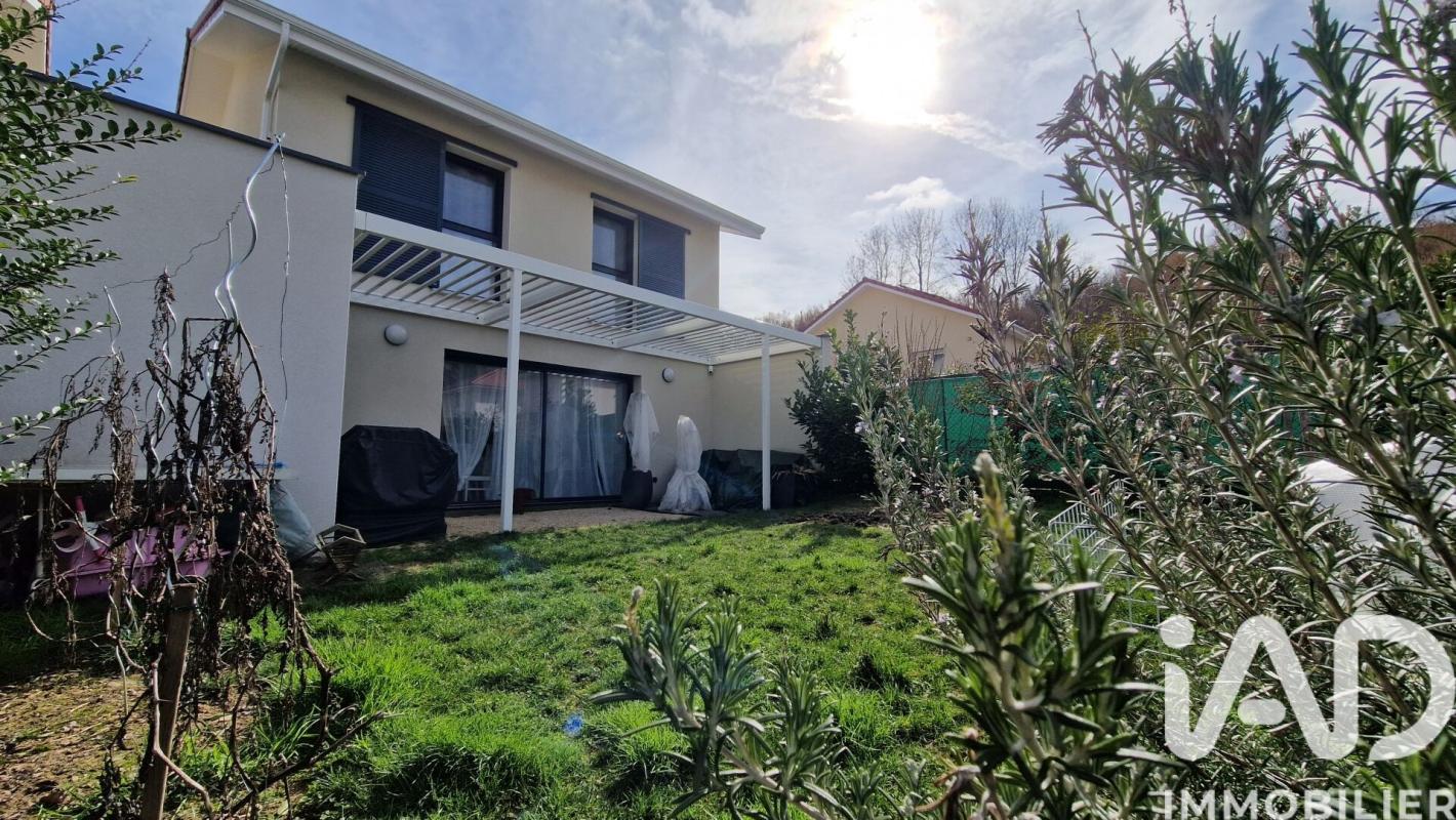 Maison 4 Pièce(s) Saint-Victor-de-Cessieu