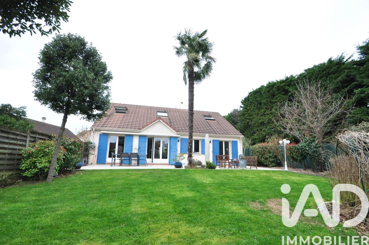 Maison 7 Pièce(s) Montévrain