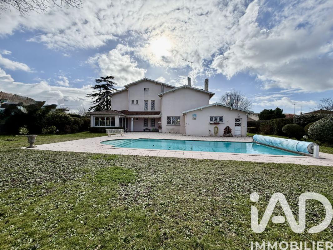 Maison d'architecte 7 Pièce(s) Biganos